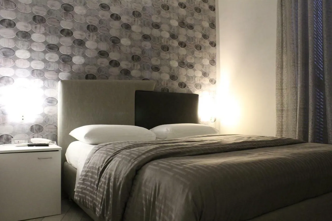 B&B Fiumara Neapel 3*,
